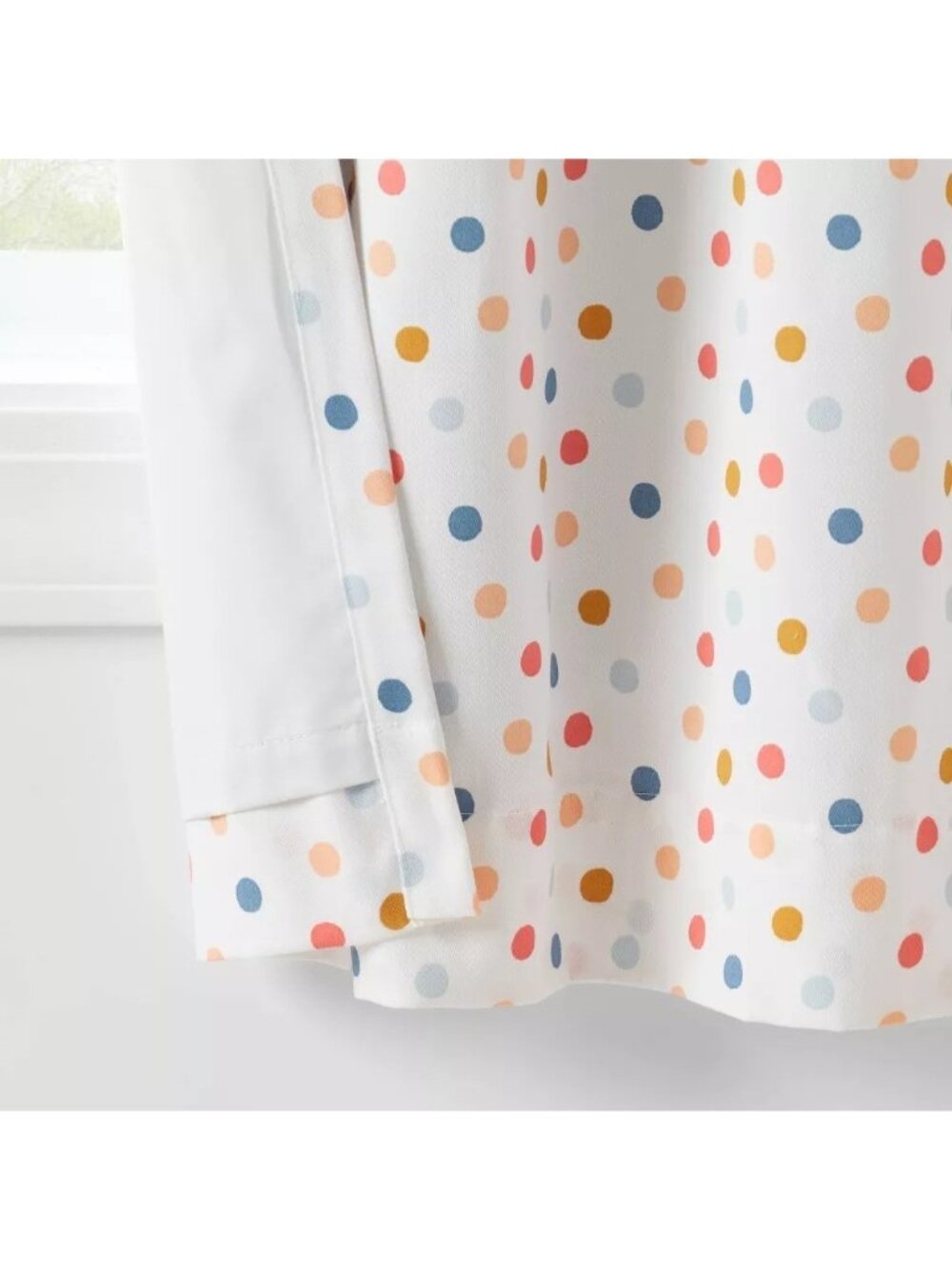 Pillowfort White & Colorful Dots Blackout Single Curtain Panel 42" x 84" NWOT - Picture 4 of 8